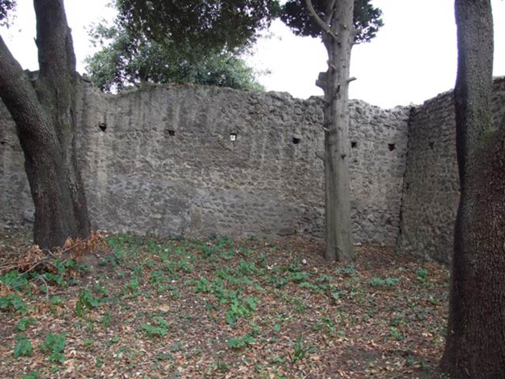 VIII.6.6 Pompeii.  December 2007.  North west corner. Looking west.