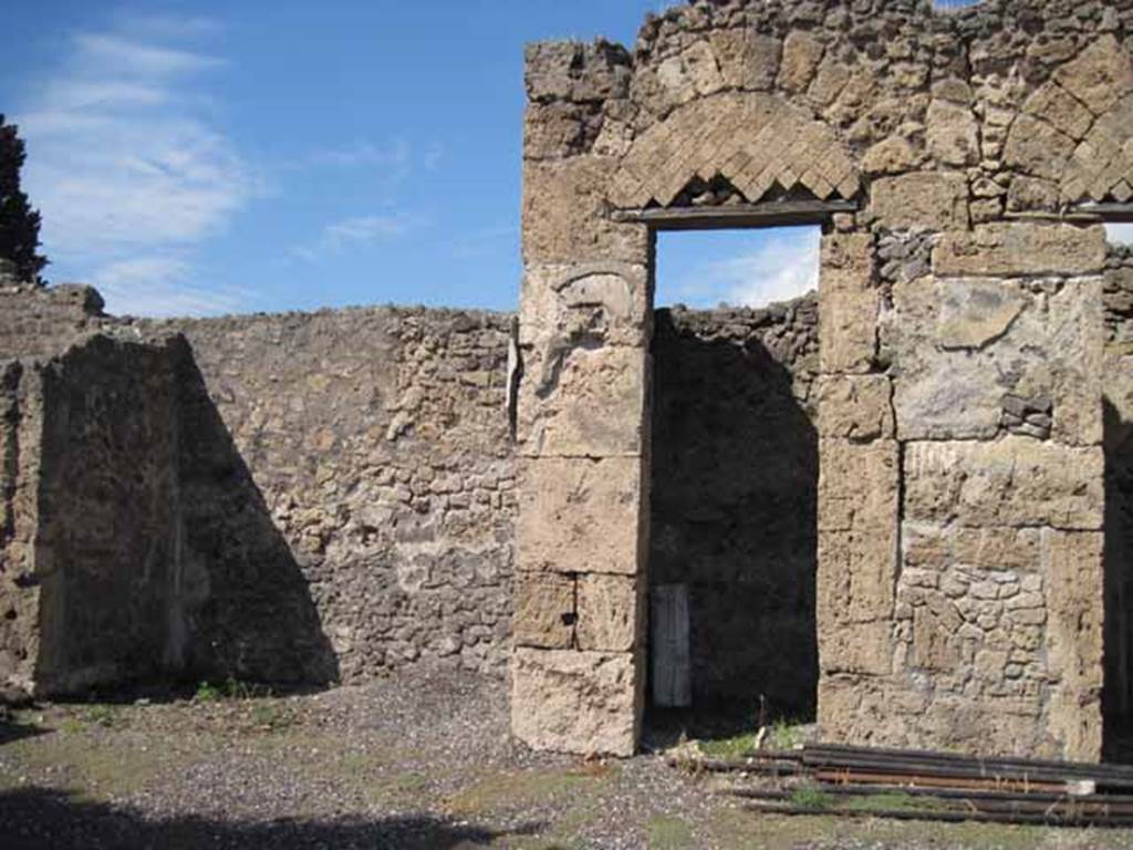 VIII.7.24 Pompeii. September 2010. Looking north towards west end of atrium. Photo courtesy of Drew Baker.
