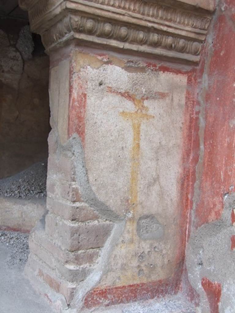 IX.1.22 Pompeii. December 2007. Room 1, atrium.  Household shrine in south-east corner with painting of a bird.
