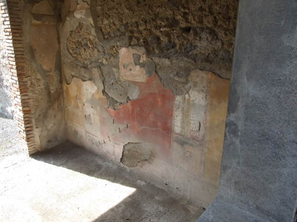 IX.2.5 Pompeii. March 2009. North wall of triclinium.