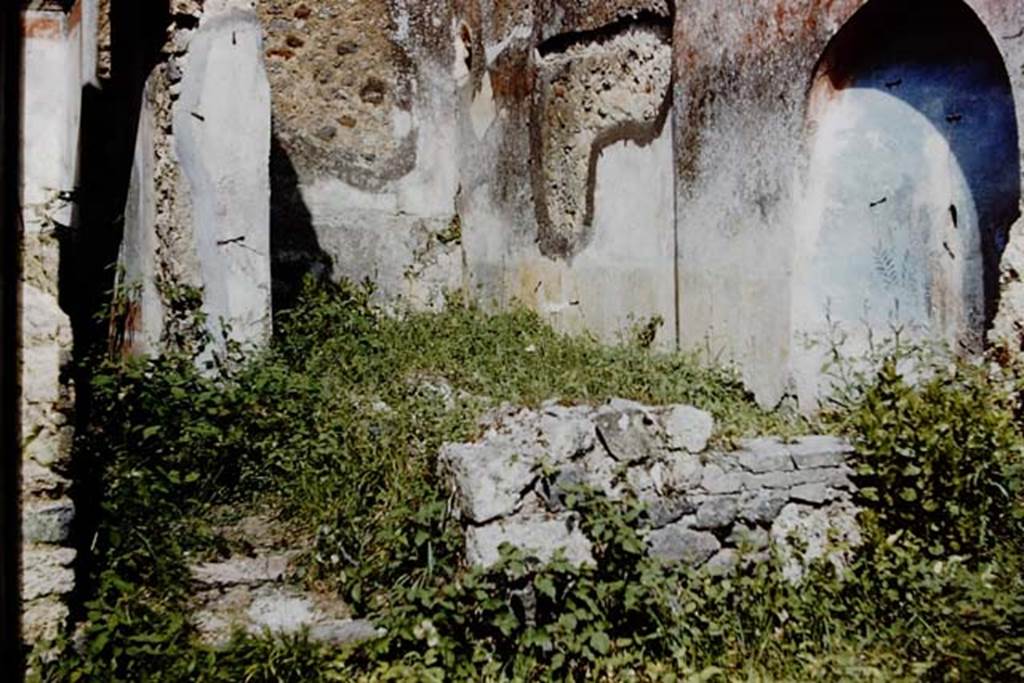 IX.2.7 Pompeii. 1959. Looking from atrium area towards doorway to triclinium, on left.  
Photo by Stanley A. Jashemski.
Source: The Wilhelmina and Stanley A. Jashemski archive in the University of Maryland Library, Special Collections (See collection page) and made available under the Creative Commons Attribution-Non Commercial License v.4. See Licence and use details.
J59f0371
