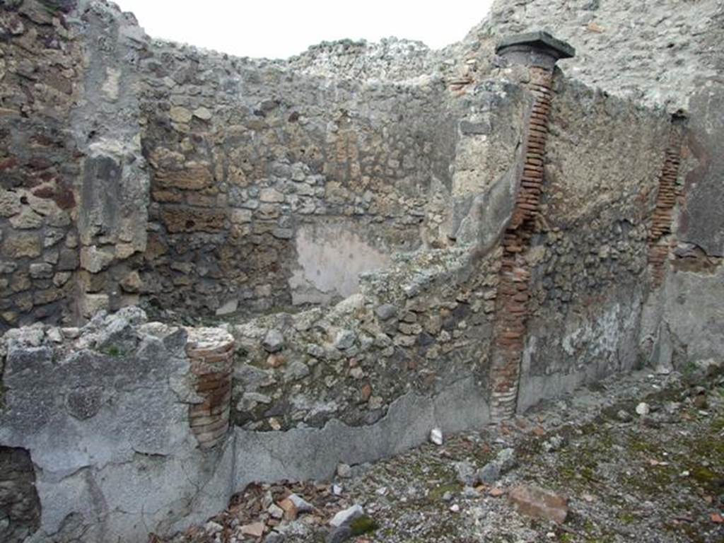 IX.3.15 Pompeii. March 2009. Room 12, north wall of garden area.  According to Jashemski  Later, part of the north portico was closed in to make a windowed triclinium.
