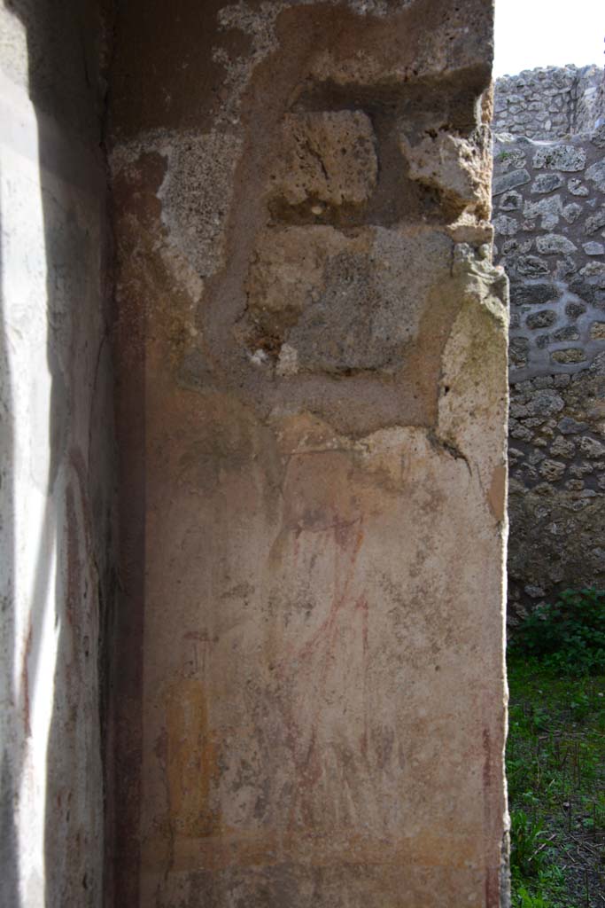 IX.5.2 Pompeii. March 2017. Room s, remains of painting on household shrine south side wall.
Foto Christian Beck, ERC Grant 681269 DCOR.

IX.5.2 Pompeii. March 2017. Room w, remains of painting on household shrine south side wall.
Foto Christian Beck, ERC Grant 681269 DCOR.
