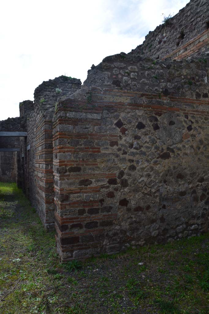 IX.5.2 Pompeii. March 2017. Room ‘b’, west side of atrium, south wall of room ‘h’. 
Foto Christian Beck, ERC Grant 681269 DÉCOR.
