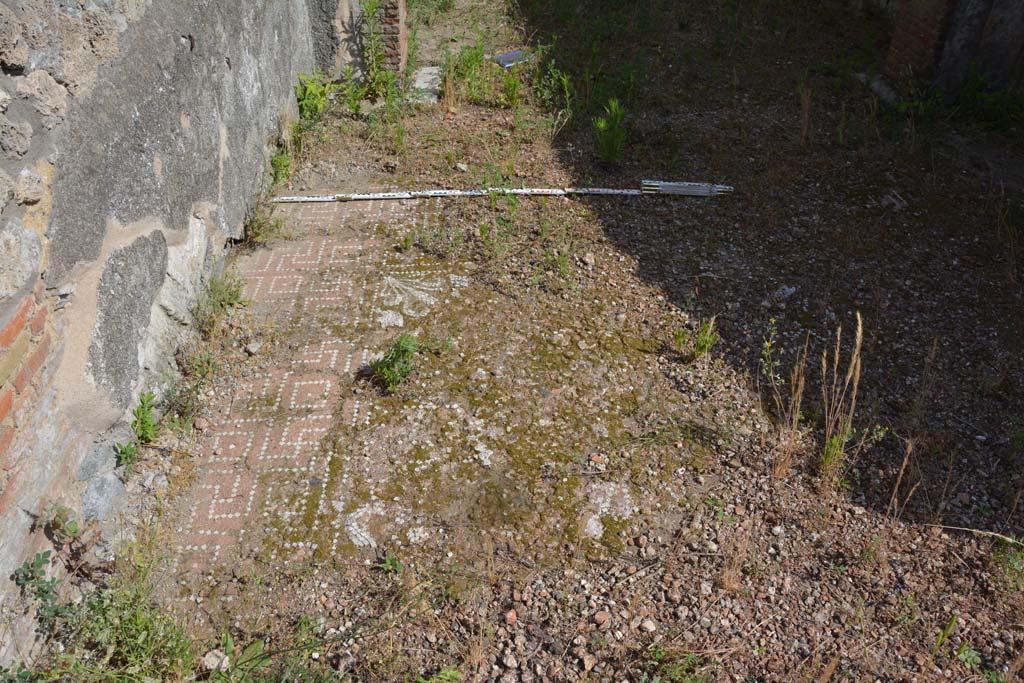 IX.5.2 Pompeii. May 2017. Room k, looking south across flooring.
Foto Christian Beck, ERC Grant 681269 DCOR.

