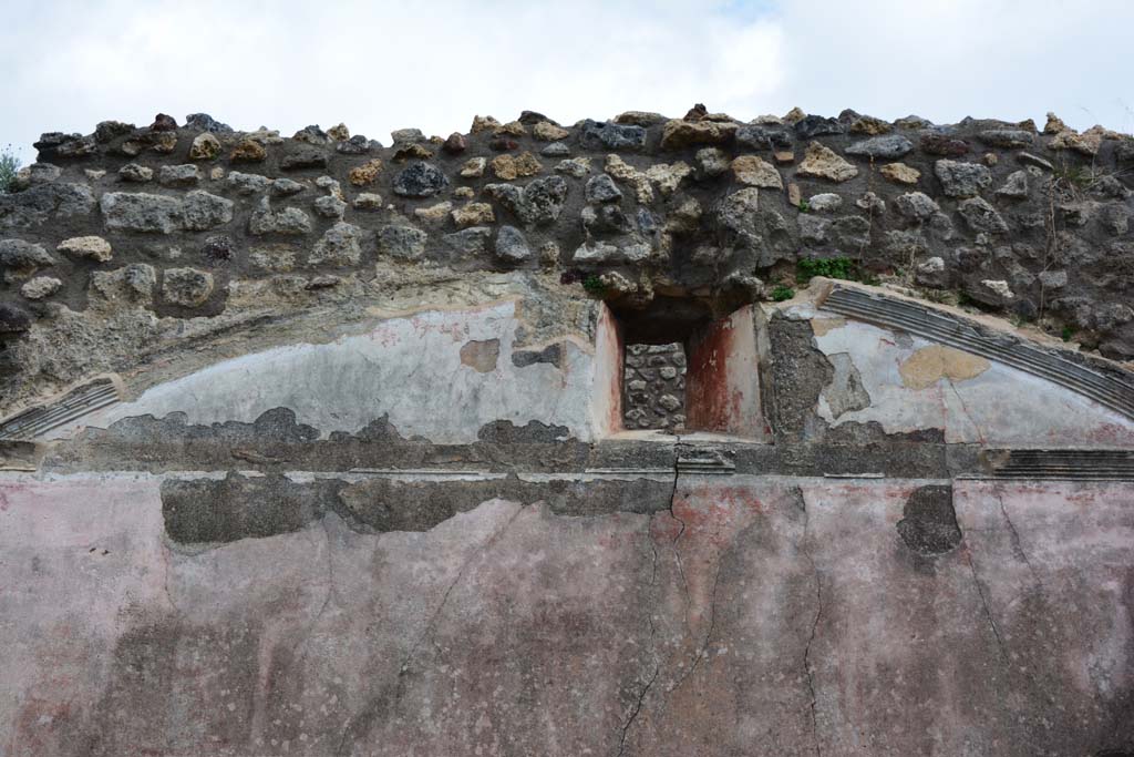 IX.5.18 Pompeii. March 2017. Room o, detail from upper east wall.
Foto Christian Beck, ERC Grant 681269 DÉCOR.
