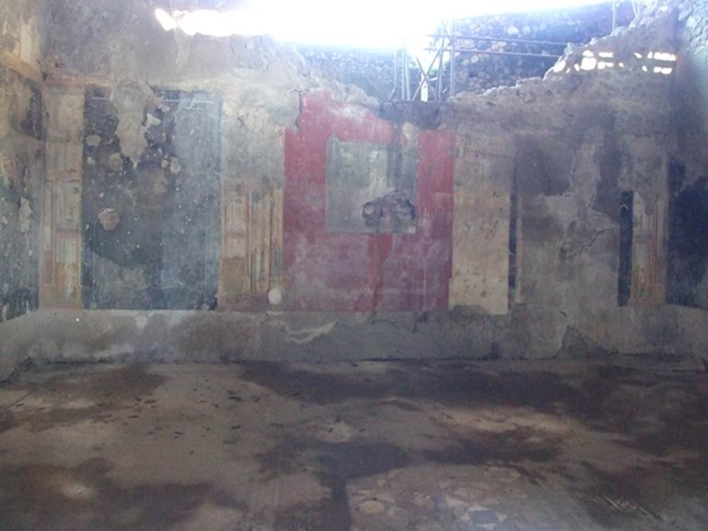 IX.12.9 Pompeii. March 2009. Room “u”, east wall.