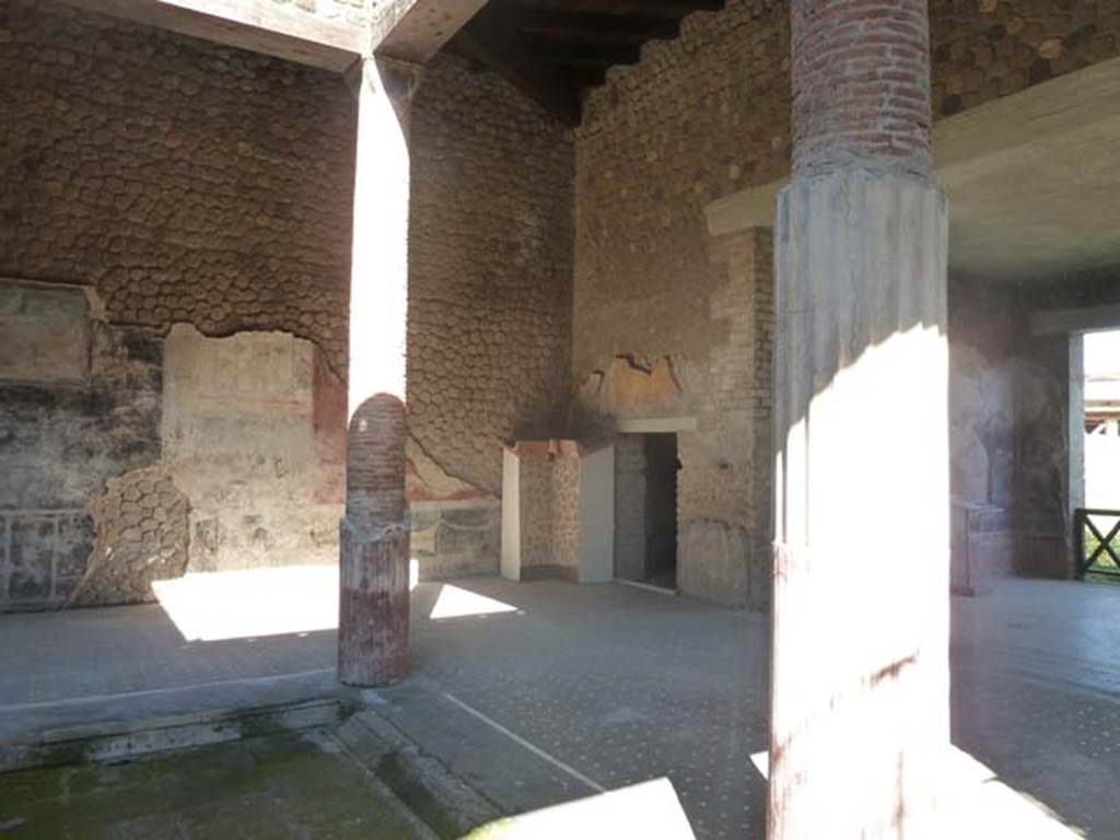 Villa San Marco, Stabiae, September 2015. Room 44, looking towards north-east corner of atrium.