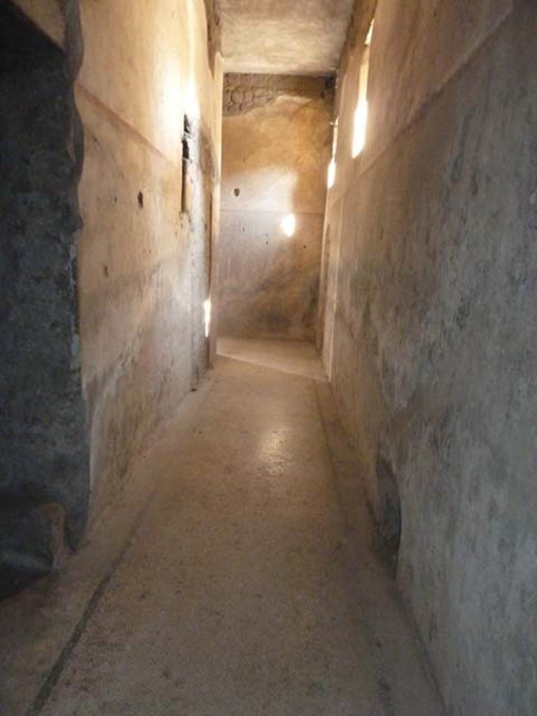 Villa San Marco, Stabiae, September 2015. Corridor 49, looking east from near doorway from room 40.