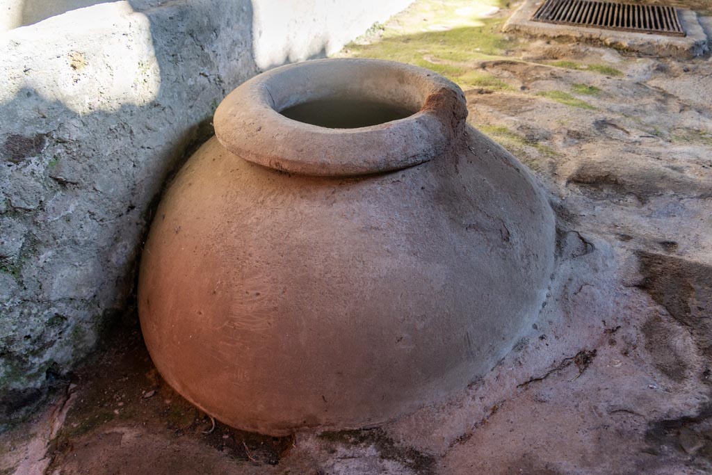 Villa of Mysteries, Pompeii. October 2023. Room 48-9. Large Dolium. Photo courtesy of Johannes Eber.