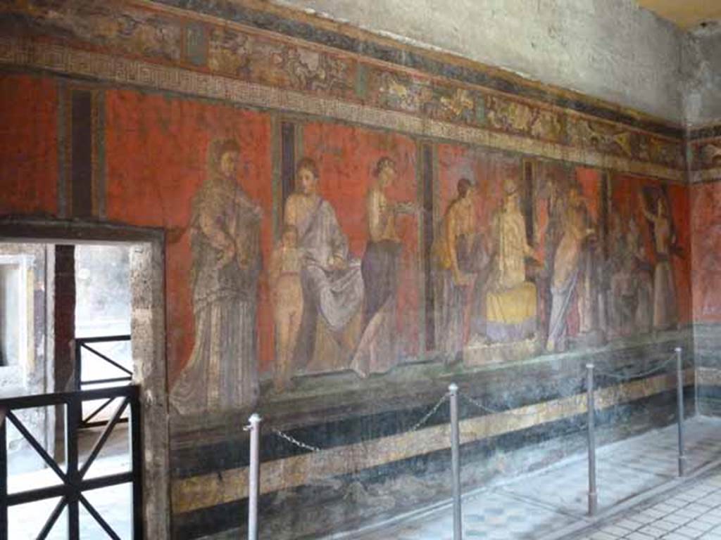 Villa of Mysteries, Pompeii. May 2010. Room 5, north wall.