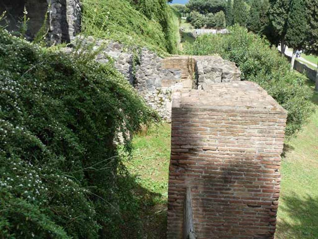 T2 Pompeii. Tower II. May 2010. Inside tower, looking east.