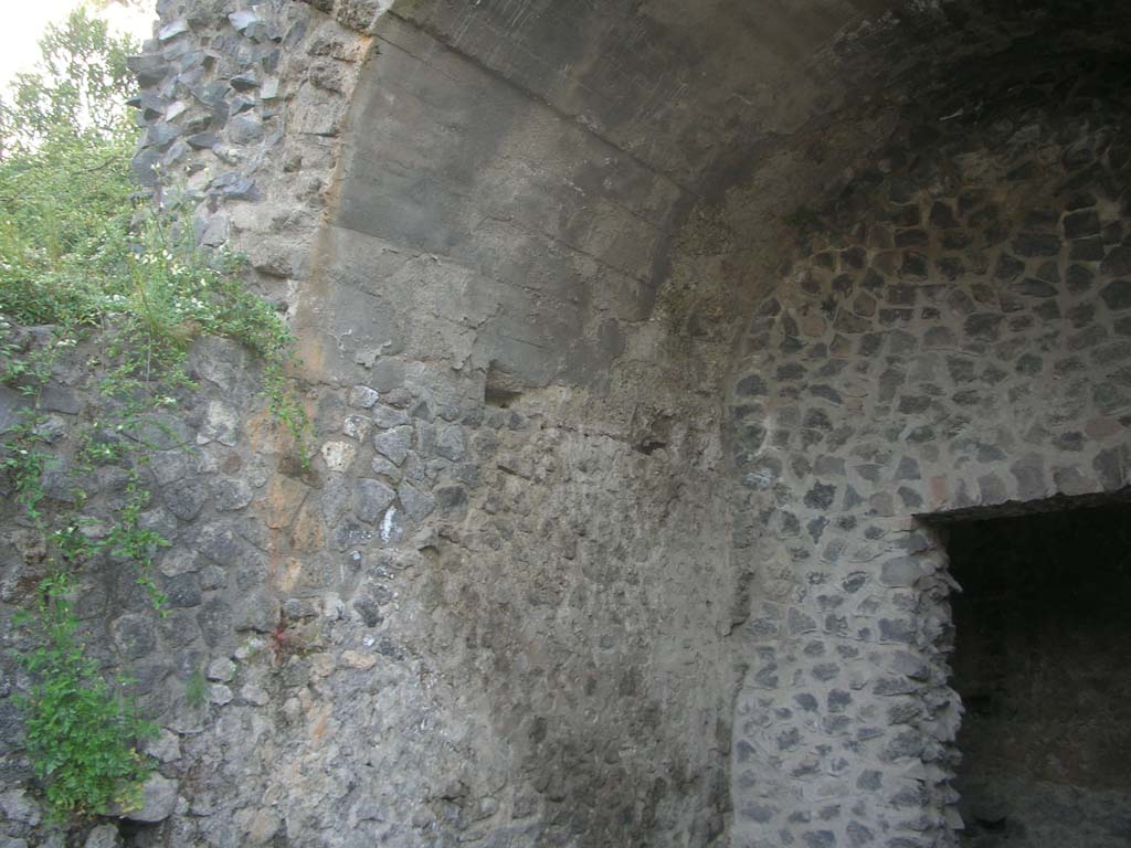 Tower II, Pompeii. May 2010. West wall of main vaulted room, looking towards north-west corner. Photo courtesy of Ivo van der Graaff.