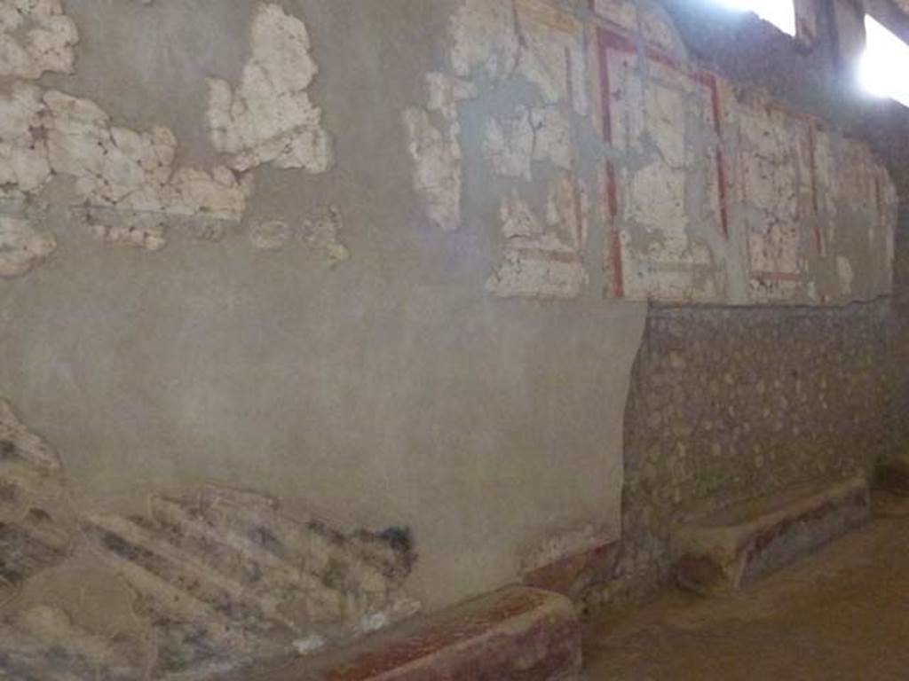 Oplontis, September 2011. Corridor 46, south wall. Photo courtesy of Michael Binns.