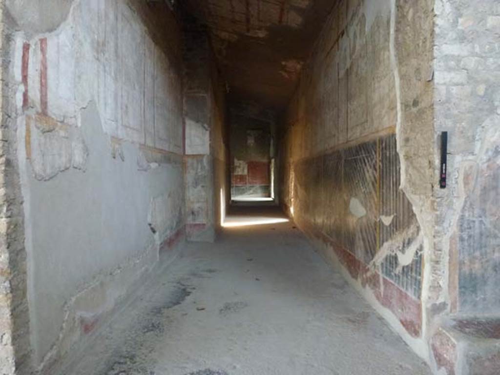 Oplontis, September 2011. Corridor 76, looking south from corridor 46. Photo courtesy of Michael Binns.