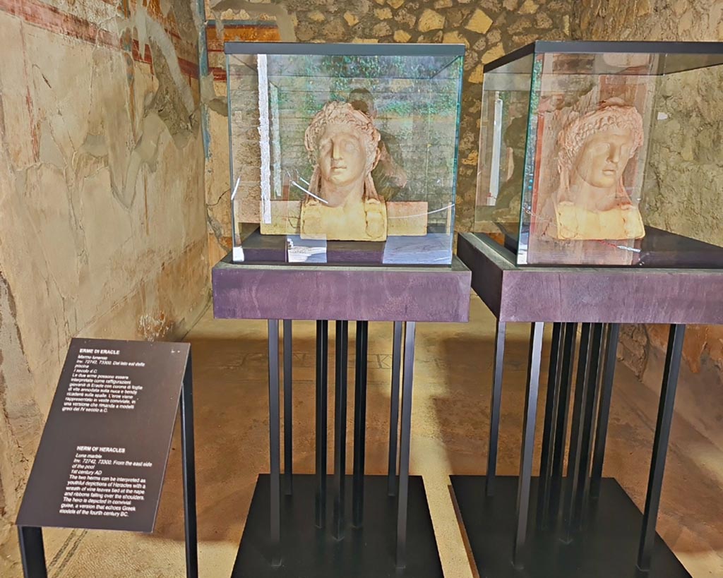 Oplontis Villa of Poppea, October 2023. 
Room 25, two herms of Hercules, on display here but found on east side of the pool. Photo courtesy of Giuseppe Ciaramella. 
