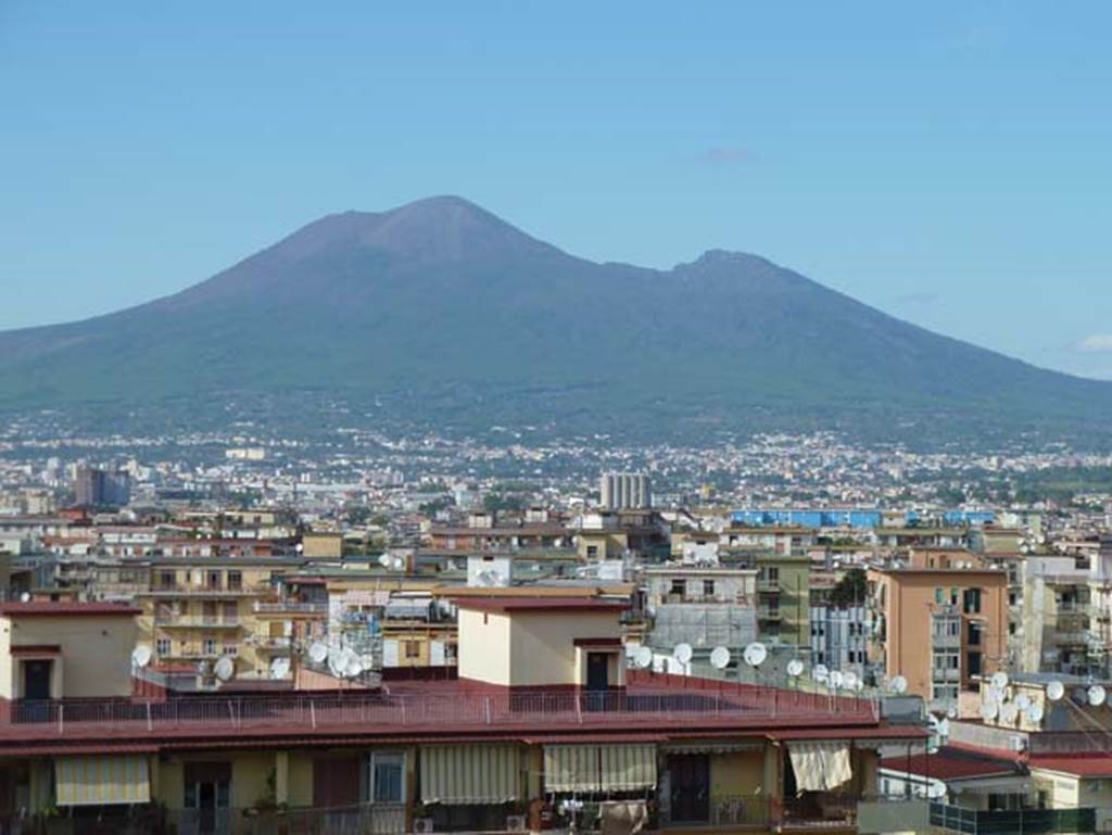 Stabiae, Secondo Complesso, September 2015. Looking north towards Vesuvius.