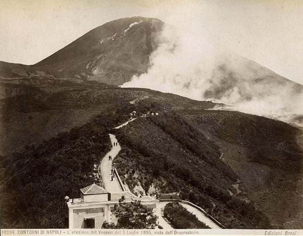 Vesuvius eruption, 5th July 1895, seen from the observatory. Photo by Brogi no. 10284.