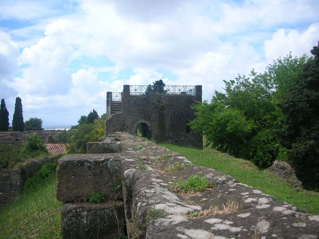 Tower XI, Pompeii. May 2010. Looking west along south interior city wall towards Tower. Photo courtesy of Ivo van der Graaff.